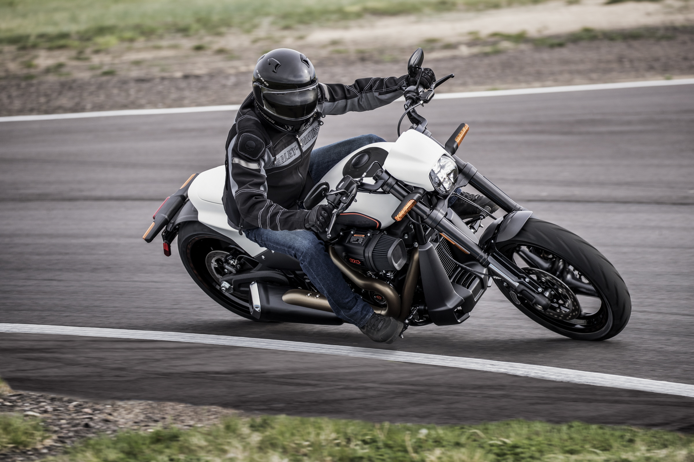 Harley deals fxdr 2019